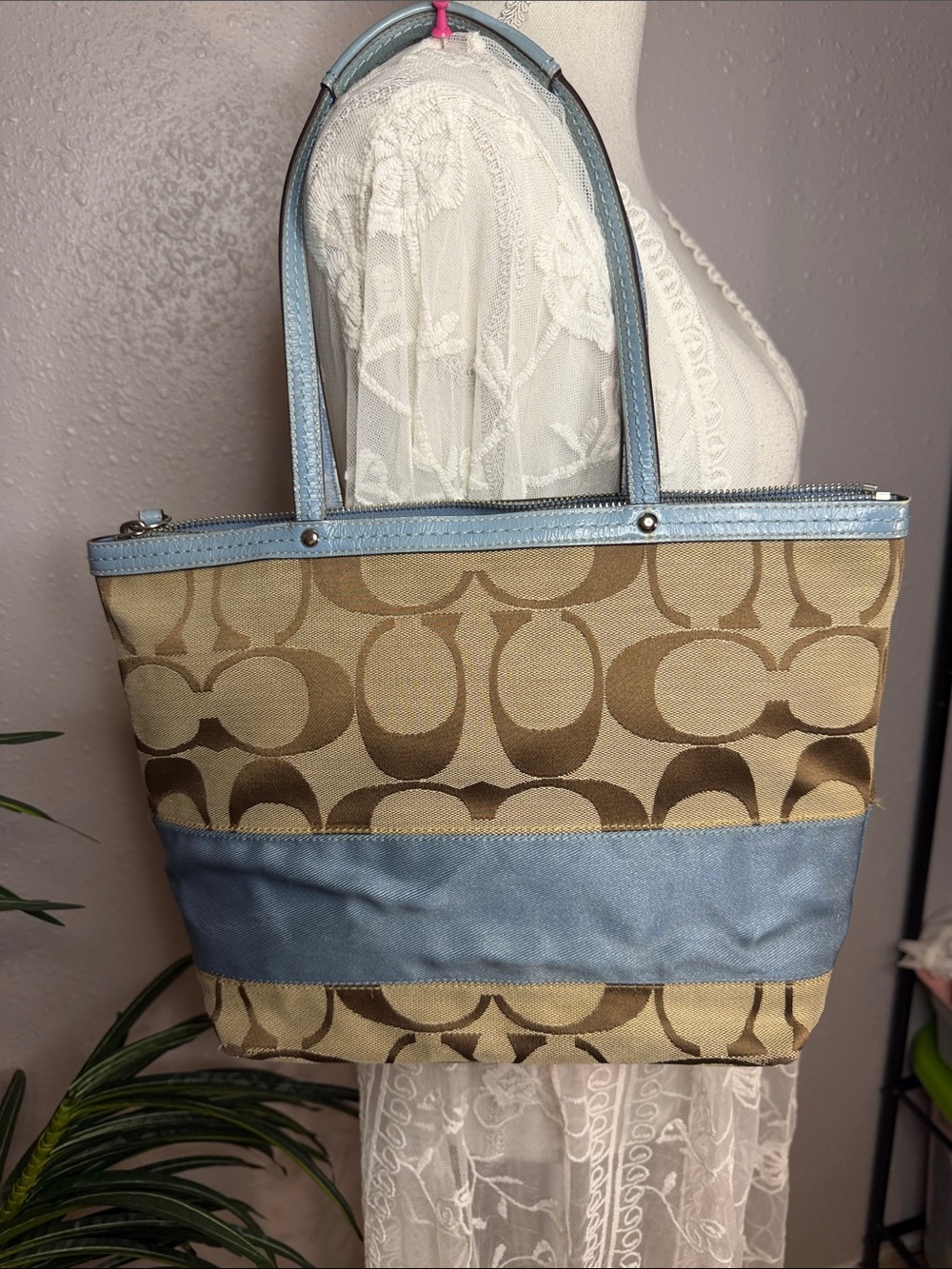 Coach Beige Signature Canvas Tote with Light Blue Trim - Picture 1 of 14